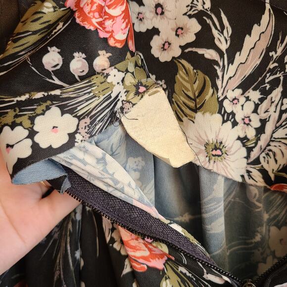 Vintage Black Floral Flare Sleeve Midi Dress Zip Back Bow Shoulder MCM Cottage - Picture 3 of 5